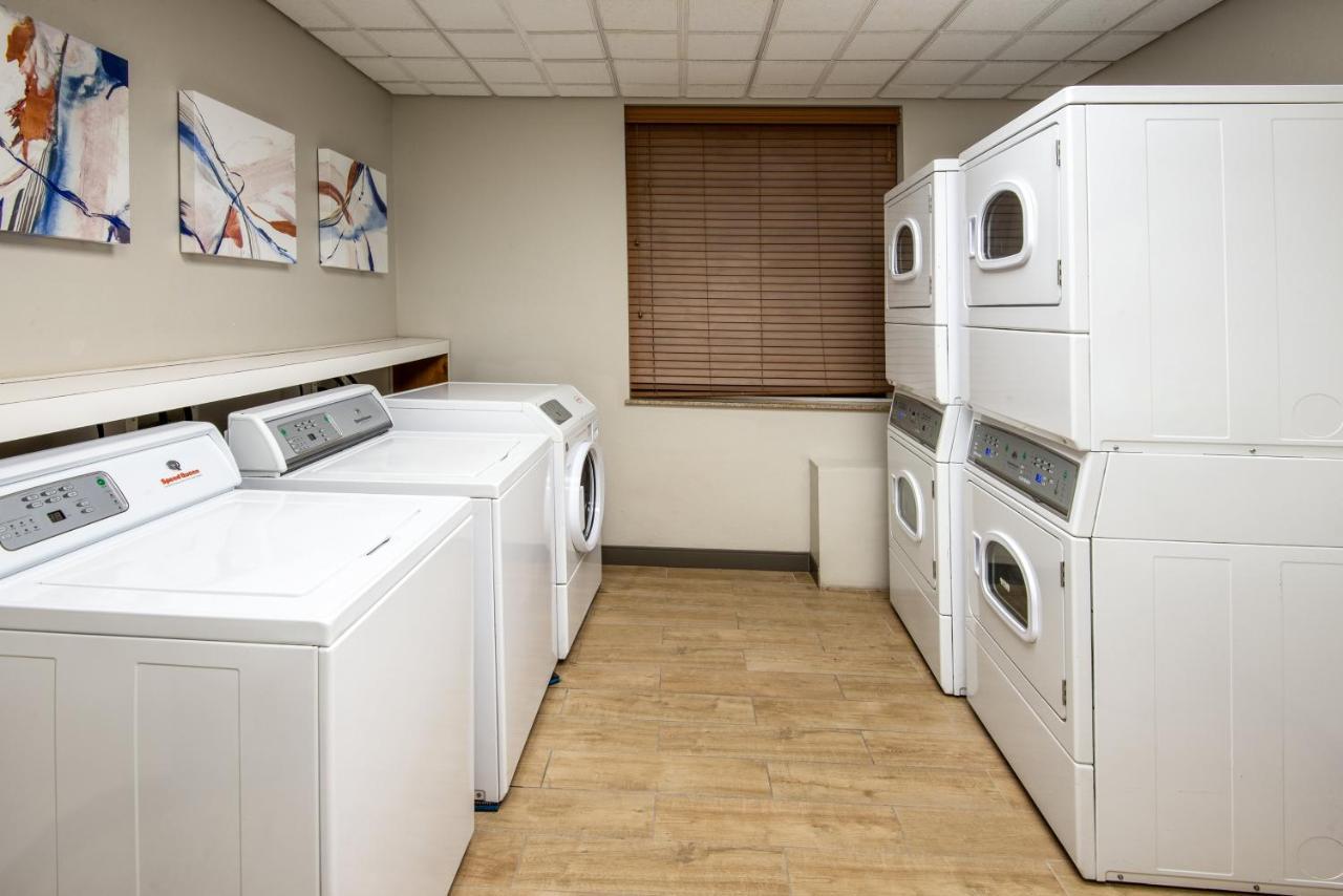 Candlewood Suites Manassas By Ihg Экстерьер фото