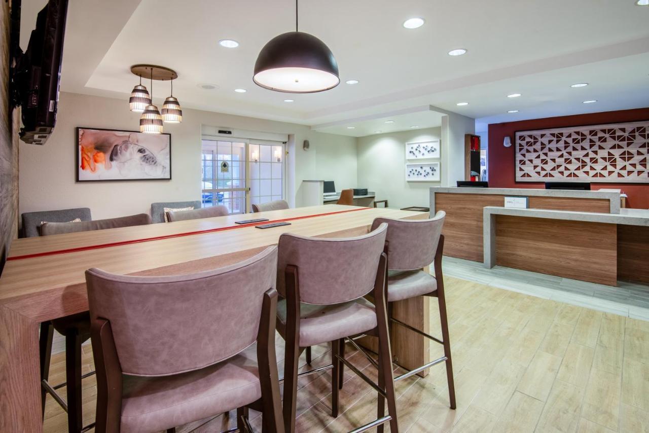 Candlewood Suites Manassas By Ihg Экстерьер фото