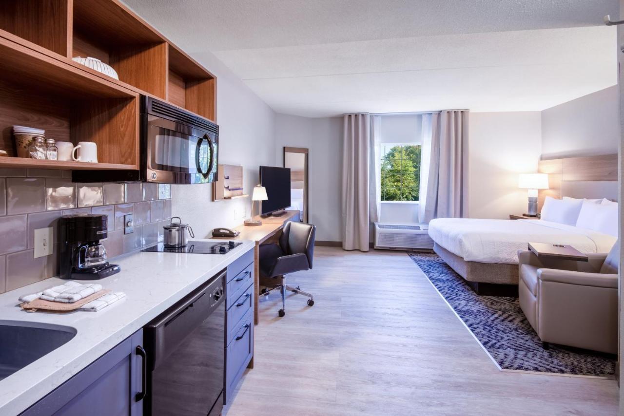Candlewood Suites Manassas By Ihg Экстерьер фото