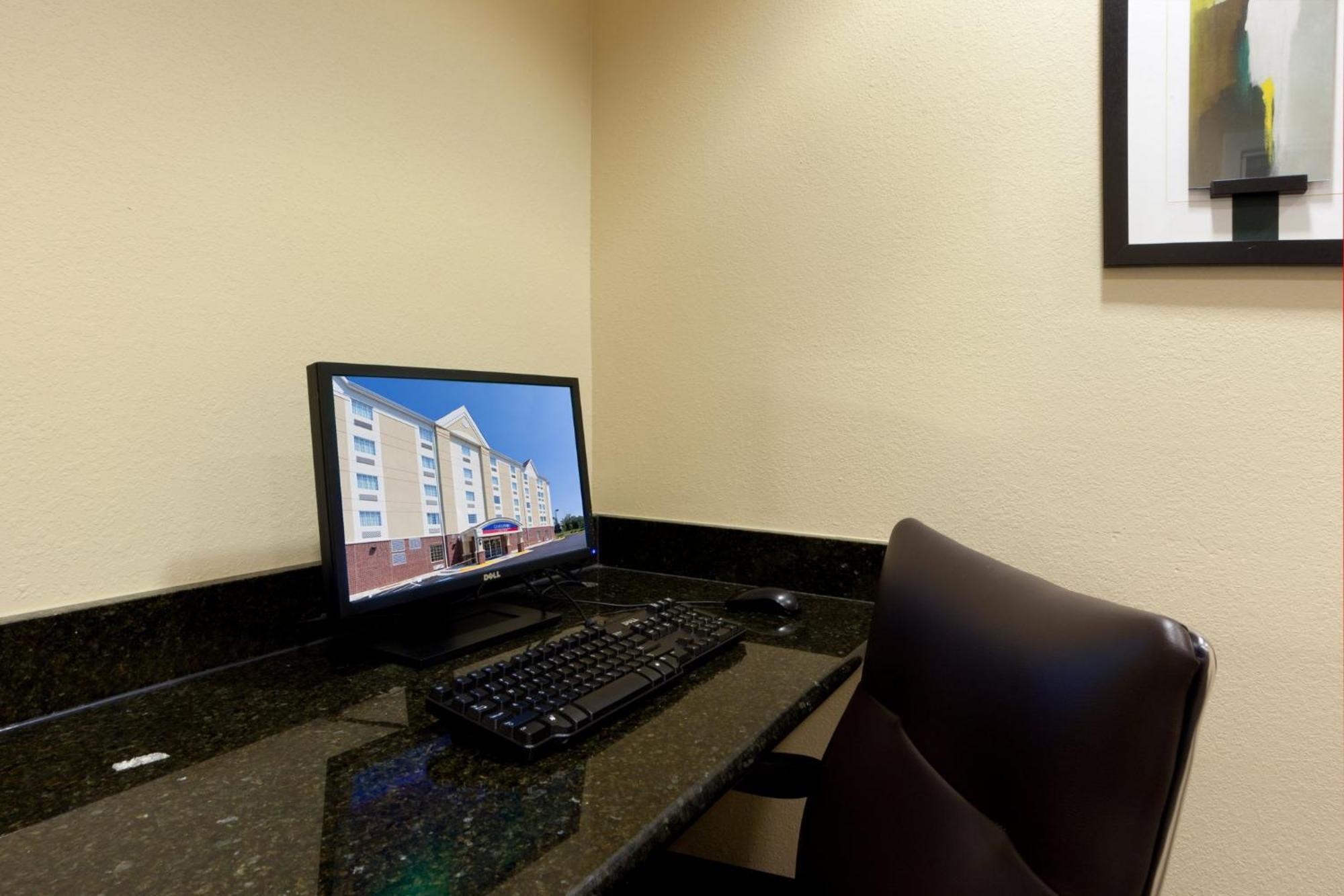 Candlewood Suites Manassas By Ihg Экстерьер фото