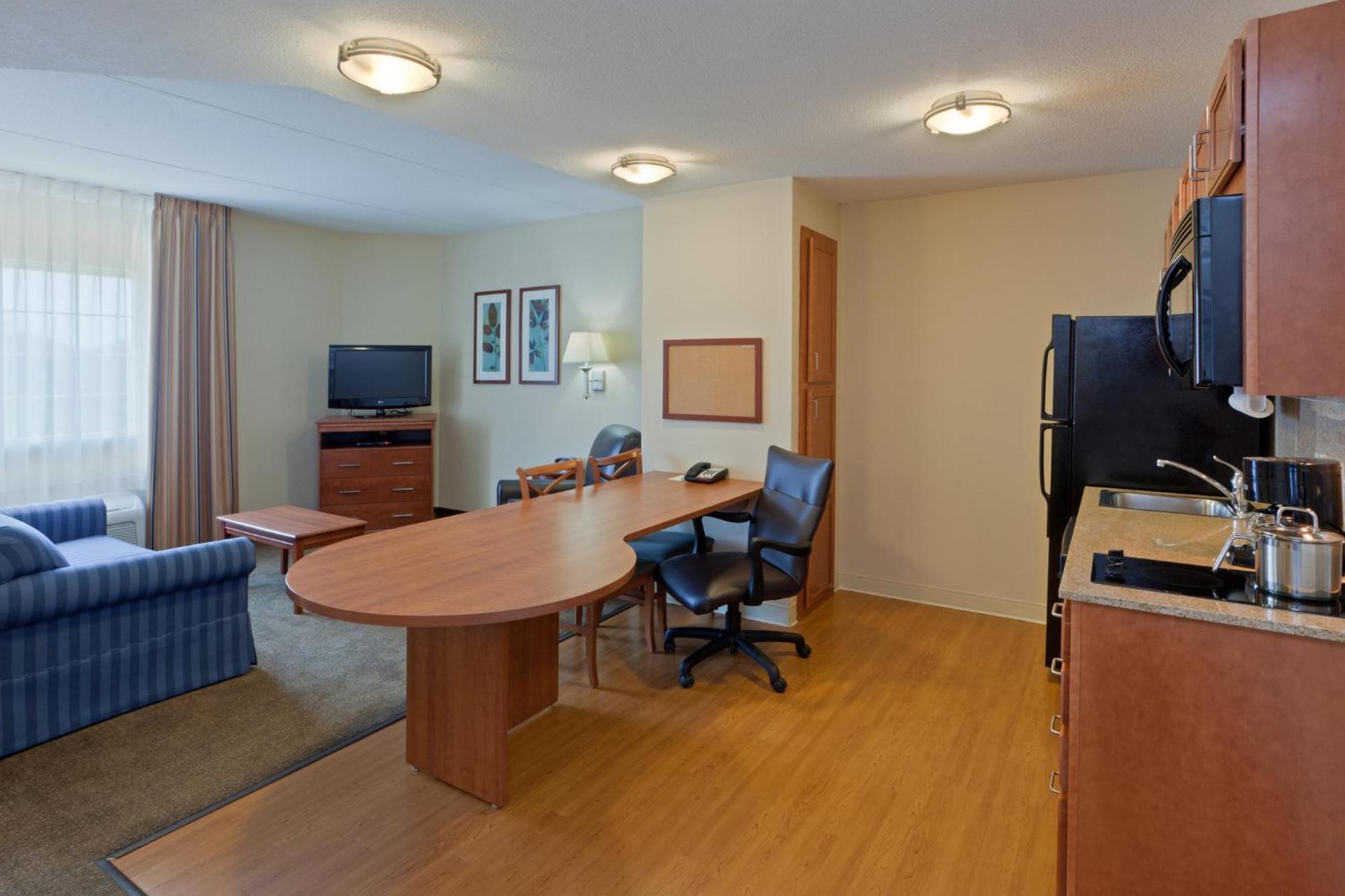 Candlewood Suites Manassas By Ihg Экстерьер фото