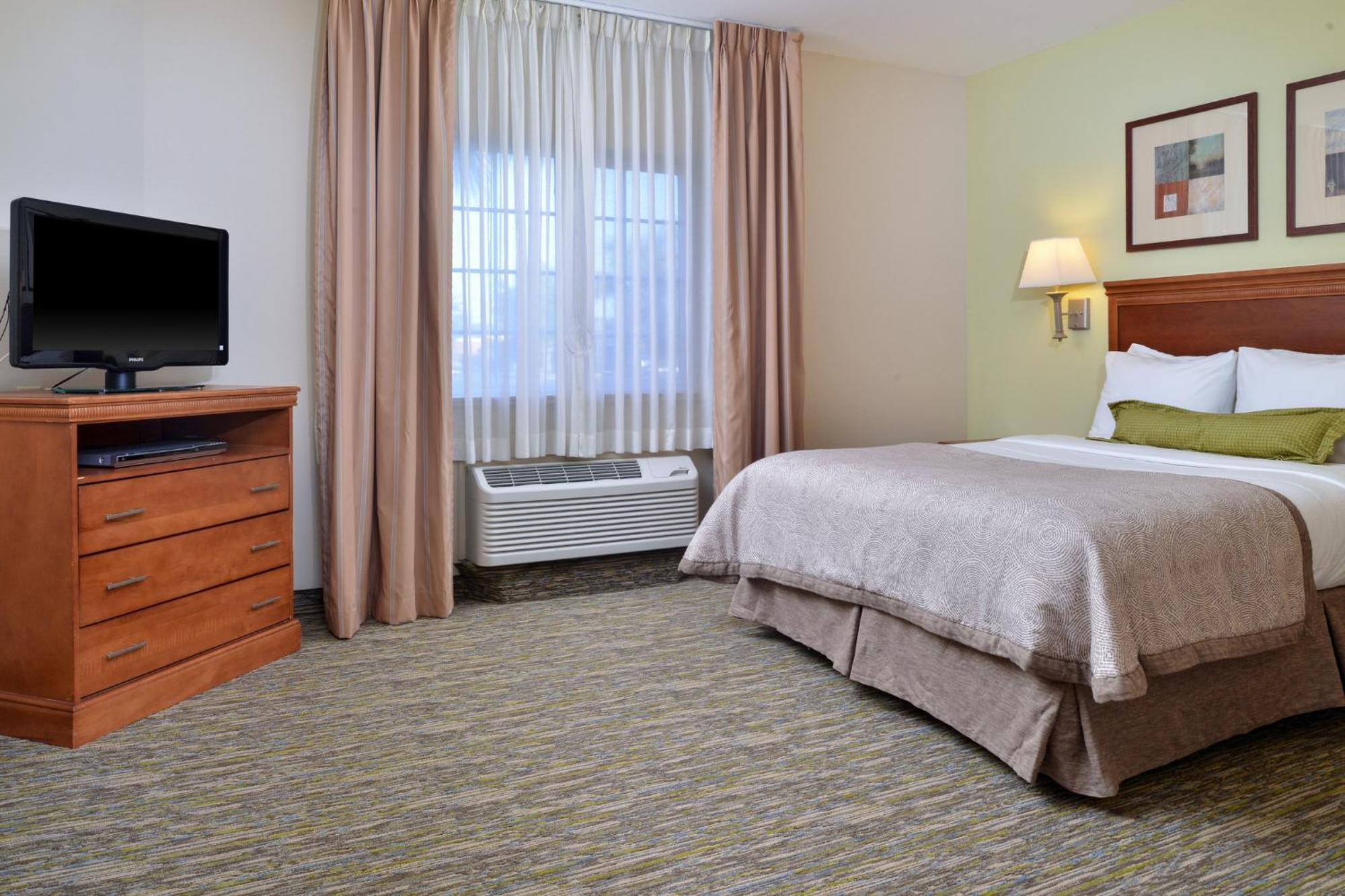 Candlewood Suites Manassas By Ihg Экстерьер фото