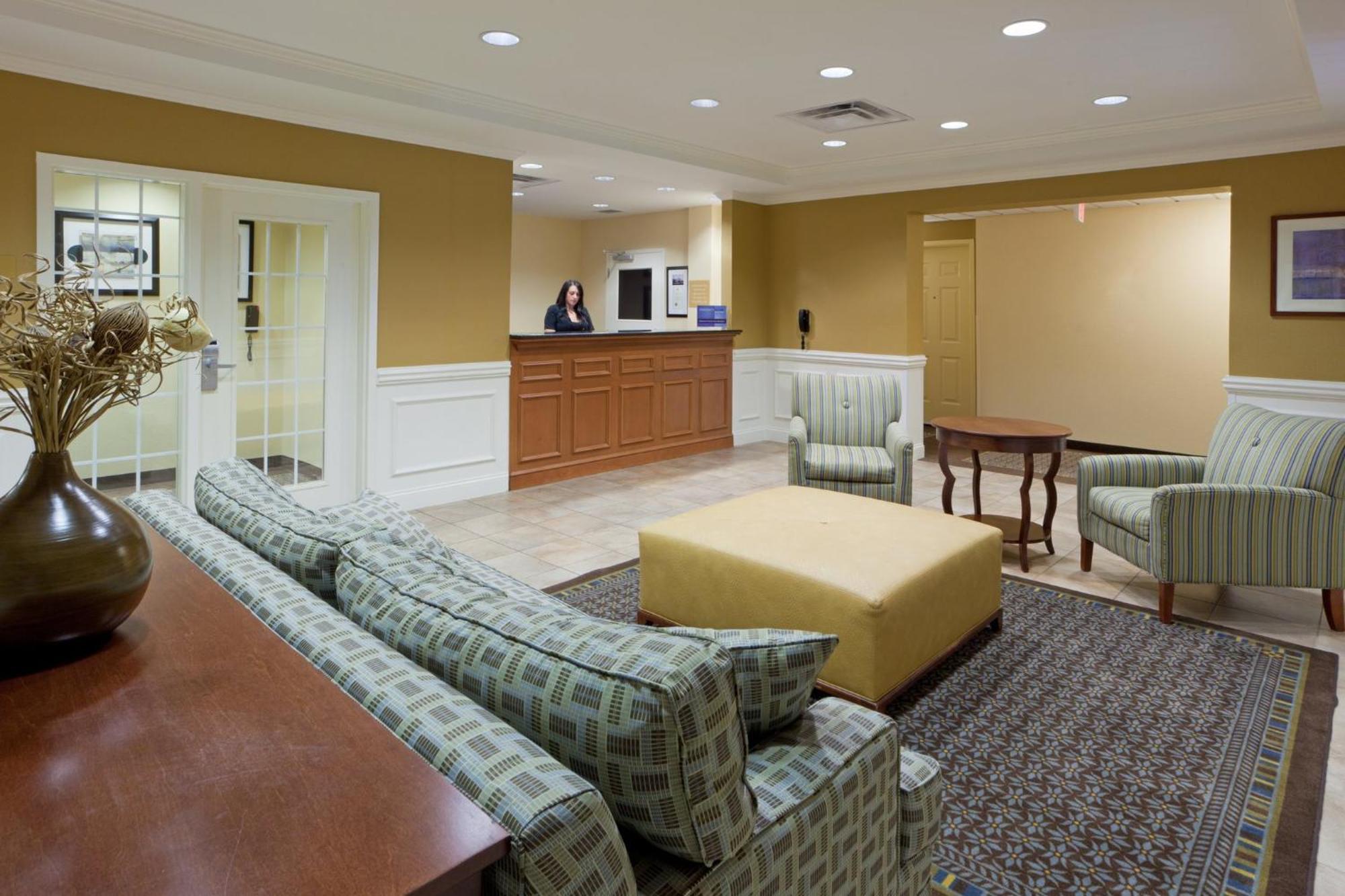 Candlewood Suites Manassas By Ihg Экстерьер фото