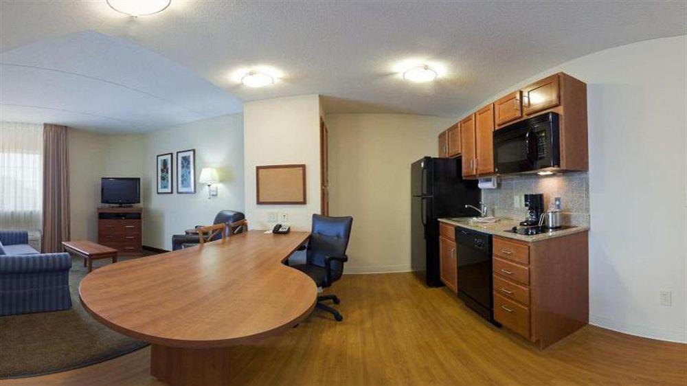 Candlewood Suites Manassas By Ihg Экстерьер фото